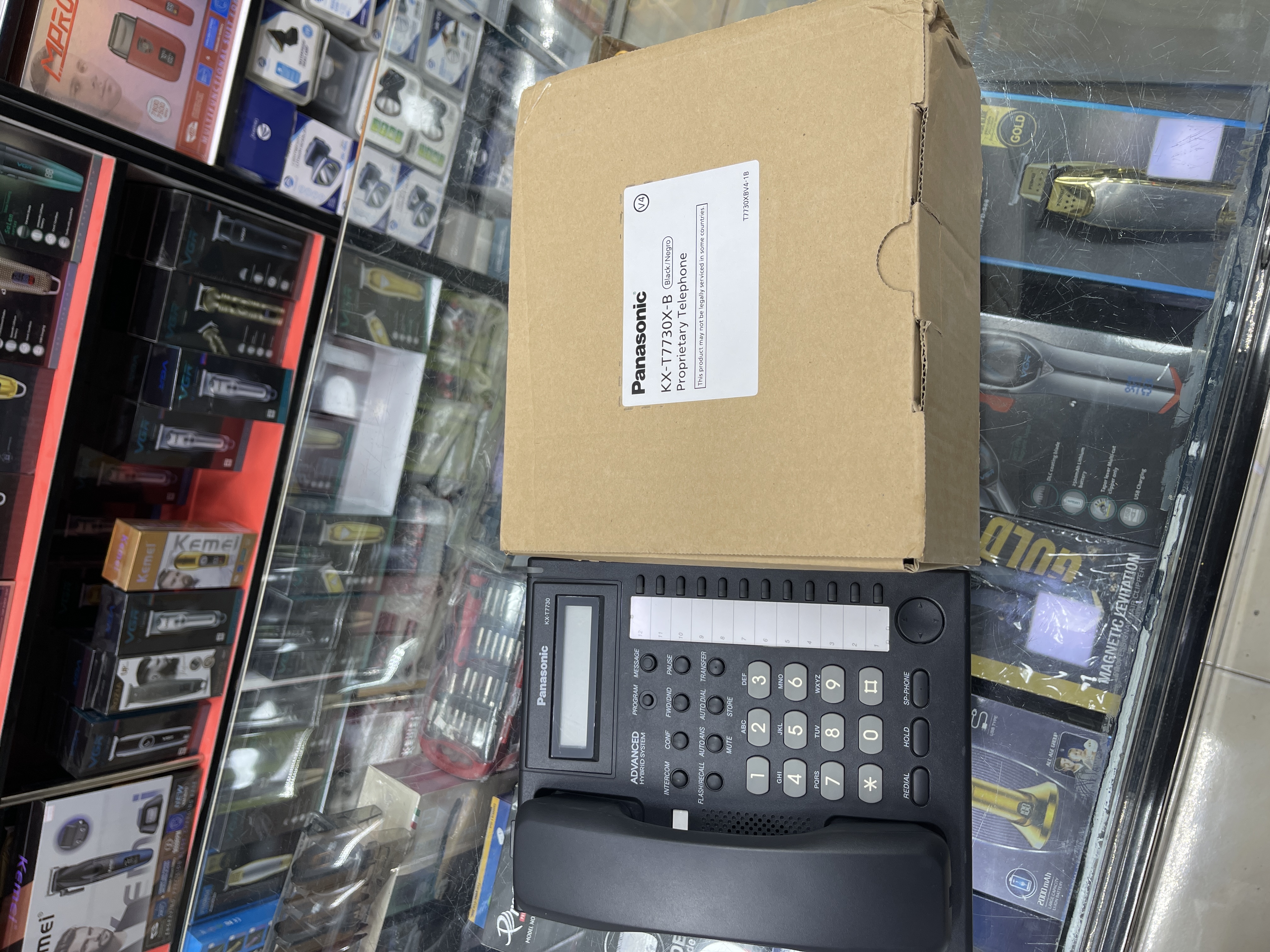 تصویر تلفن سانترال پاناسونیک مدل KX-T7730 